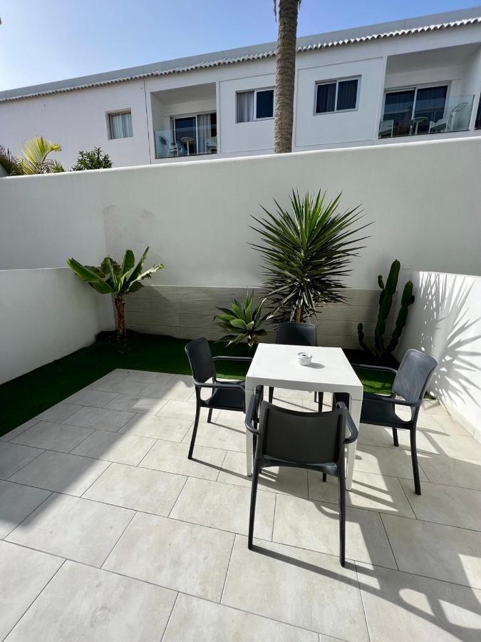 Corralejo Bristol Terrace Apartment Con Giardino Privato Esterno Exteriör bild