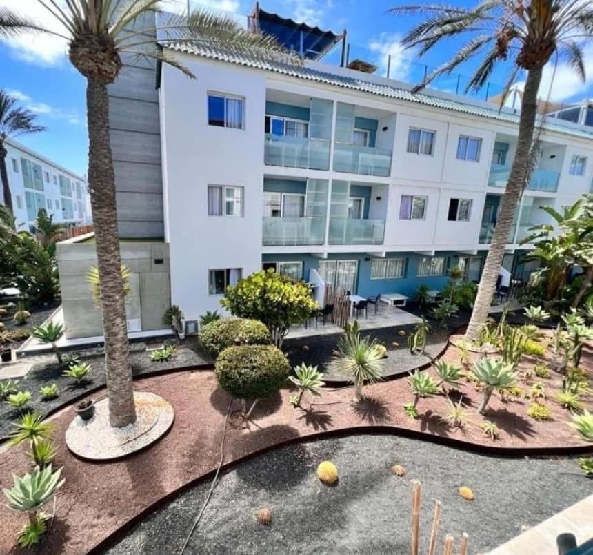Corralejo Bristol Terrace Apartment Con Giardino Privato Esterno Exteriör bild